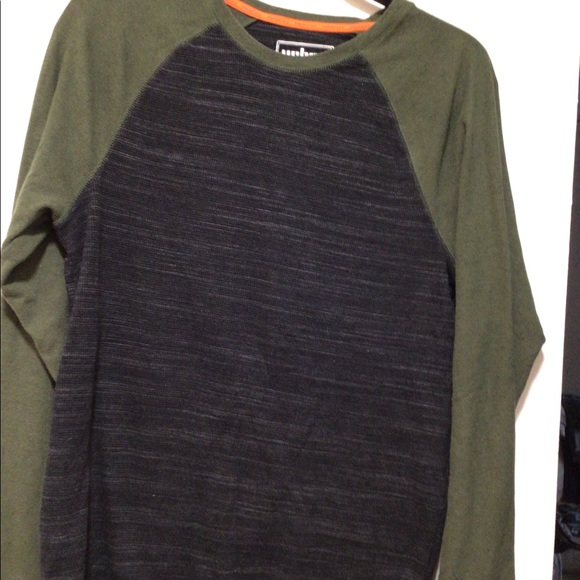 Urban Pipeline Pullover - Picture 2 of 5